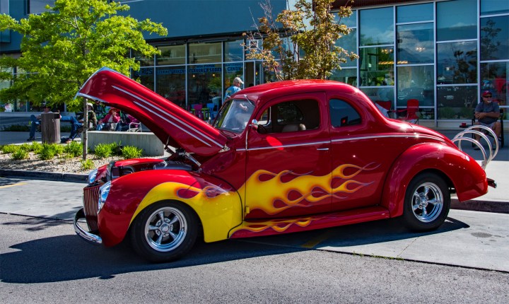 Flame coupe