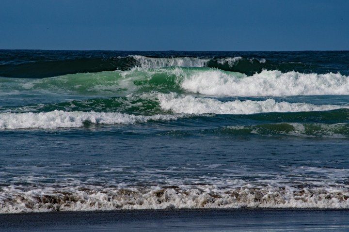 September Waves Westport wp